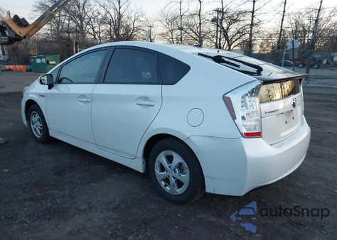 2011 Toyota Prius Four z USA, uszkodzony, nr VIN JTDKN3DU1B5327554